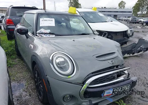 2020 Mini Hardtop Cooper S from USA, damaged, VIN WMWXR5C02L2L71213